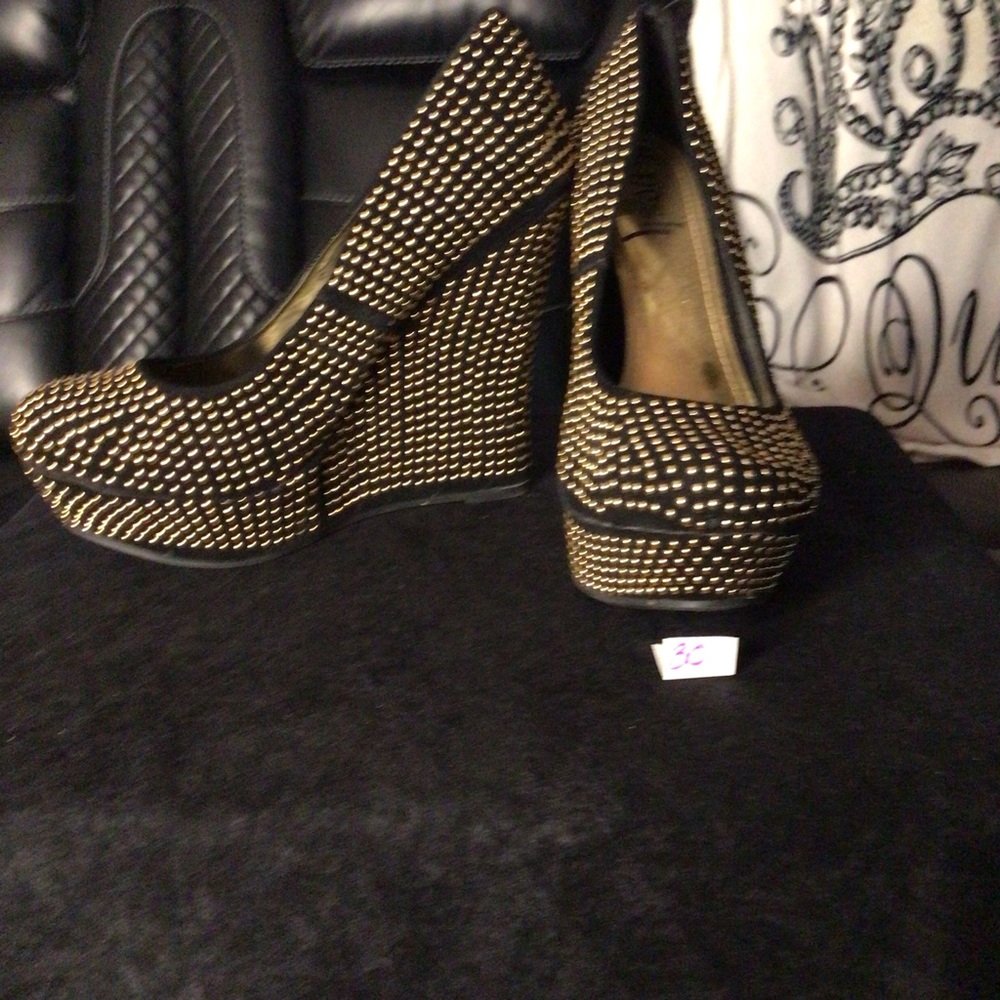 Posh Black and Gold Wedges with Tall Heel